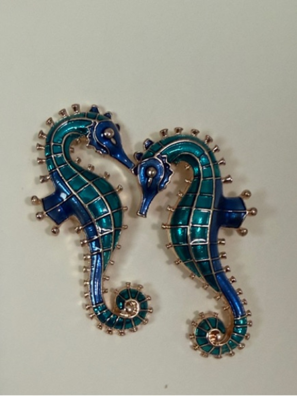 Betsey Johnson EUC Seahorse Earrings